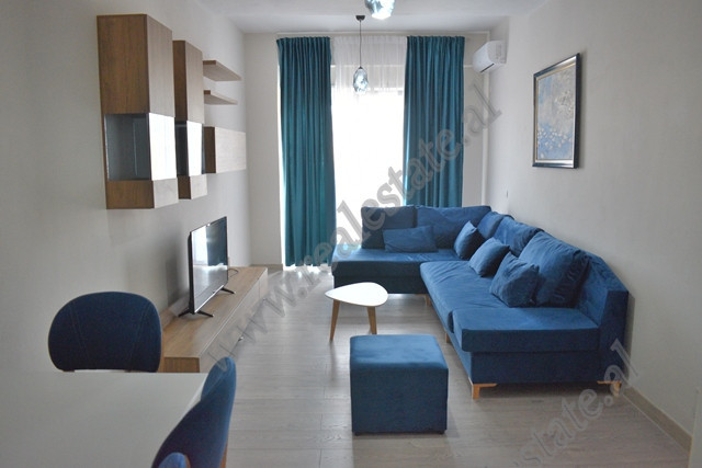 Apartament 1+1 me qira prane Maternitetit te Ri ne Tirane